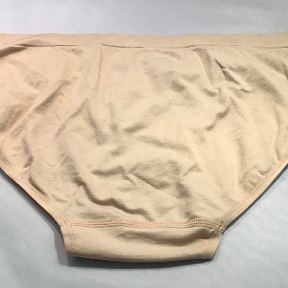 2 Ct Women’s Gilligan & O’Malley Nude Panty Set - Picture 4 of 4